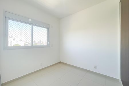 Quarto 1 de apartamento para alugar com 2 quartos, 56m² em Umuarama, Osasco