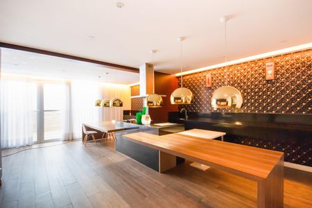 Apartamento para alugar com 56m², 2 quartos e 1 vaga Apartamento para alugar com 56m², 2 quartos e 1 vagaÁrea comum - Salão de festas