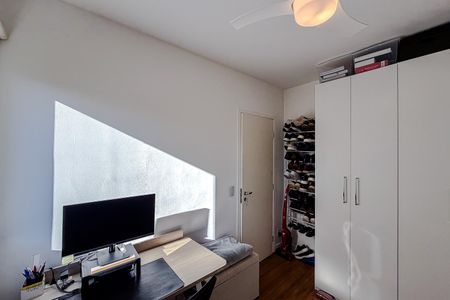 Apartamento à venda com 68m², 2 quartos e 2 vagasQuarto 1