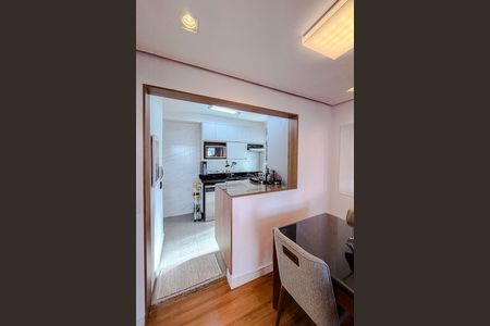 Apartamento à venda com 68m², 2 quartos e 2 vagasCozinha