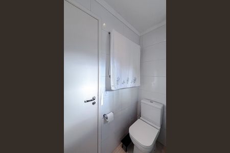 Apartamento à venda com 68m², 2 quartos e 2 vagasBanheiro da Suíte