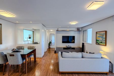 Apartamento à venda com 68m², 2 quartos e 2 vagasSala