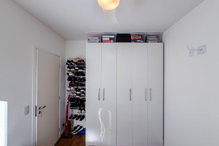 Apartamento à venda com 68m², 2 quartos e 2 vagasQuarto 1