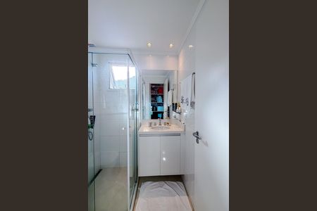Apartamento à venda com 68m², 2 quartos e 2 vagasBanheiro da Suíte