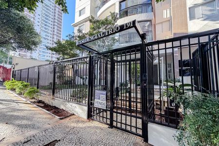 Apartamento à venda com 68m², 2 quartos e 2 vagasFachada com Plaquinha