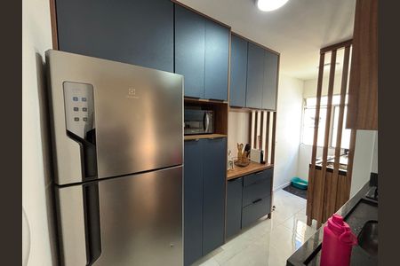 Apartamento à venda com 47m², 2 quartos e 1 vaga Apartamento à venda com 47m², 2 quartos e 1 vagaCozinha - Armários