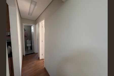 Apartamento à venda com 47m², 2 quartos e 1 vaga Apartamento à venda com 47m², 2 quartos e 1 vagaCorredor