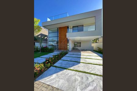 Casa de condomínio à venda com 526m², 6 quartos e 2 vagas Casa de condomínio à venda com 526m², 6 quartos e 2 vagasFoto 02