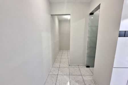 Studio para alugar com 30m², 1 quarto e sem vaga Studio para alugar com 30m², 1 quarto e sem vagaCorredor