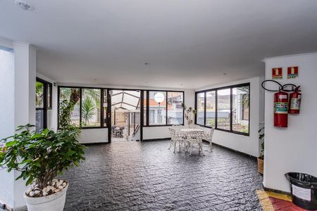 Apartamento para alugar com 60m², 2 quartos e 1 vaga Apartamento para alugar com 60m², 2 quartos e 1 vagaHall de entrada