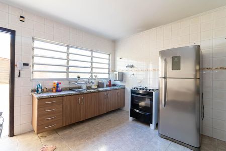 Casa à venda com 109m², 2 quartos e 2 vagasCozinha
