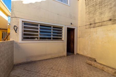 Casa à venda com 109m², 2 quartos e 2 vagasQuintal