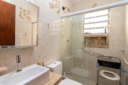 Casa à venda com 109m², 2 quartos e 2 vagasBanheiro 2