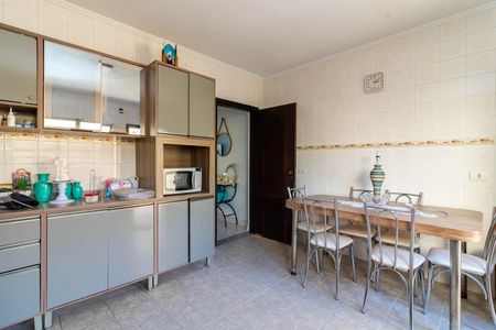 Casa à venda com 109m², 2 quartos e 2 vagasCozinha