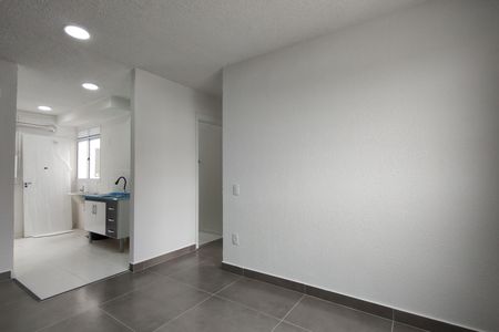 Sala/Cozinha de apartamento para alugar com 2 quartos, 42m² em Jacarepaguá, Rio de Janeiro