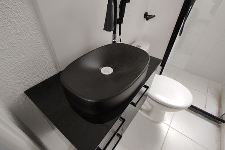 Apartamento para alugar com 42m², 2 quartos e 1 vaga Apartamento para alugar com 42m², 2 quartos e 1 vagaBanheiro Social