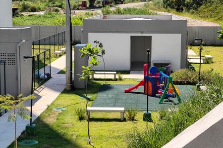 Apartamento para alugar com 42m², 2 quartos e 1 vaga Apartamento para alugar com 42m², 2 quartos e 1 vagaÁrea comum - Playground