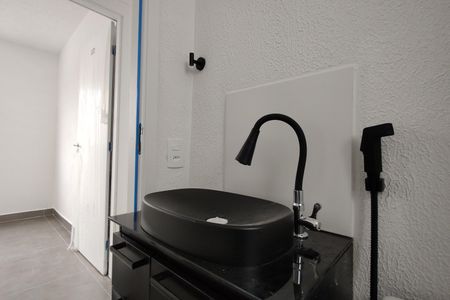 Apartamento para alugar com 42m², 2 quartos e 1 vaga Apartamento para alugar com 42m², 2 quartos e 1 vagaBanheiro Social