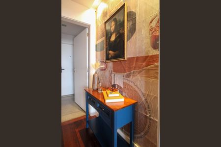 Apartamento para alugar com 210m², 3 quartos e 3 vagas Apartamento para alugar com 210m², 3 quartos e 3 vagasHall privativo