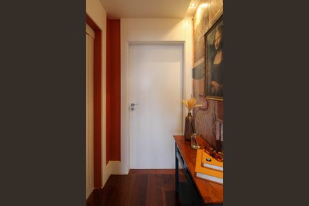 Apartamento para alugar com 210m², 3 quartos e 3 vagas Apartamento para alugar com 210m², 3 quartos e 3 vagasHall privativo