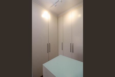 Apartamento para alugar com 210m², 3 quartos e 3 vagas Apartamento para alugar com 210m², 3 quartos e 3 vagasSuíte 2