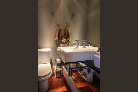 Apartamento para alugar com 210m², 3 quartos e 3 vagas Apartamento para alugar com 210m², 3 quartos e 3 vagasLavabo