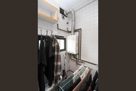 Apartamento para alugar com 210m², 3 quartos e 3 vagas Apartamento para alugar com 210m², 3 quartos e 3 vagasÁrea de Serviço