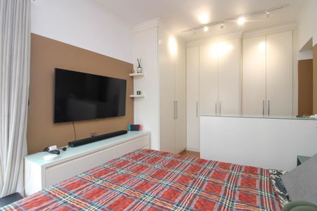 Apartamento para alugar com 210m², 3 quartos e 3 vagas Apartamento para alugar com 210m², 3 quartos e 3 vagasSuíte 2