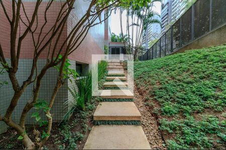 Apartamento para alugar com 210m², 3 quartos e 3 vagas Apartamento para alugar com 210m², 3 quartos e 3 vagasÁrea comum