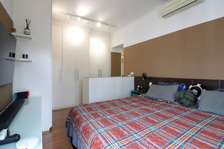 Apartamento para alugar com 210m², 3 quartos e 3 vagas Apartamento para alugar com 210m², 3 quartos e 3 vagasSuíte 2