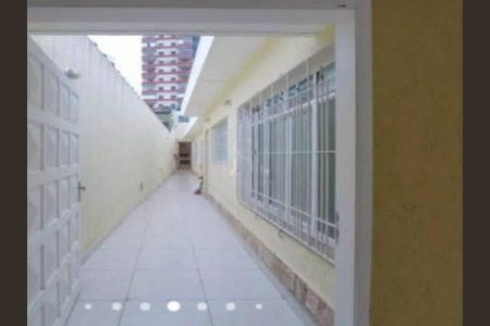 Casa à venda com 3 quartos, 184m² em Vila Brasilina, São Paulo