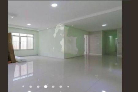 Casa à venda com 3 quartos, 184m² em Vila Brasilina, São Paulo
