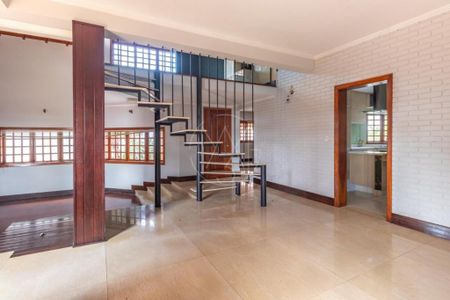Casa de condomínio à venda com 455m², 4 quartos e 4 vagas