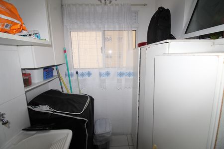 Apartamento para alugar com 65m², 2 quartos e 1 vagaÁrea de Serviço