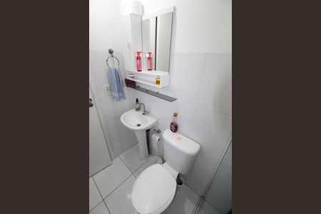 Apartamento para alugar com 65m², 2 quartos e 1 vagaBanheiro da Suíte