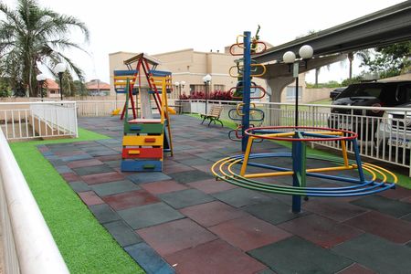 Apartamento para alugar com 65m², 2 quartos e 1 vagaÁrea comum - Playground
