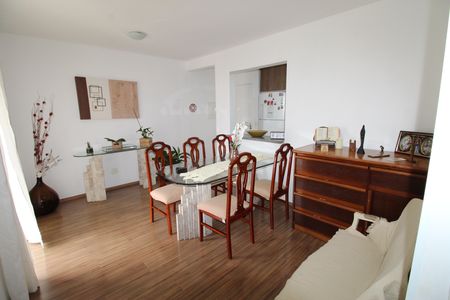 Sala de apartamento para alugar com 2 quartos, 65m² em Vila Industrial, São José dos Campos