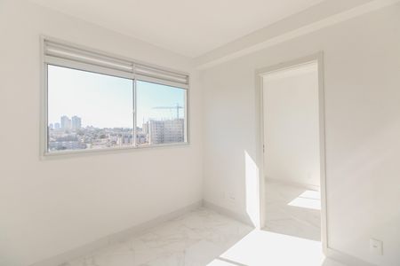Sala de apartamento para alugar com 2 quartos, 35m² em Vila Esperança, São Paulo