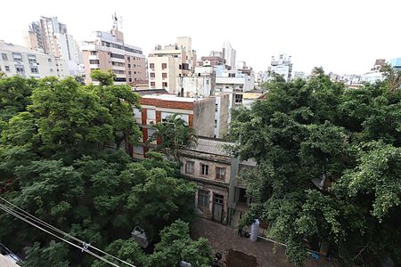 Apartamento para alugar com 85m², 3 quartos e sem vagaVista do Quarto 3