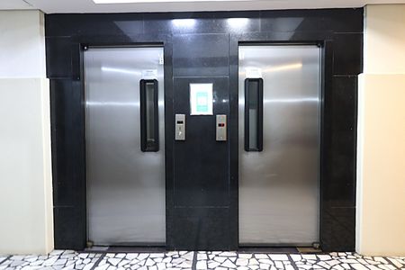 Apartamento para alugar com 85m², 3 quartos e sem vagaÁrea comum - Elevadores