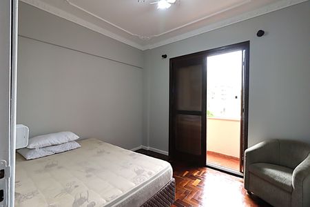 Quarto 1 de apartamento para alugar com 3 quartos, 85m² em Bom Fim, Porto Alegre