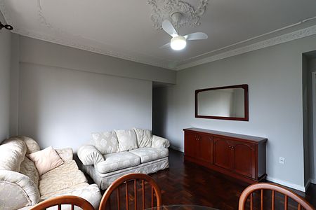 Sala de apartamento para alugar com 3 quartos, 85m² em Bom Fim, Porto Alegre