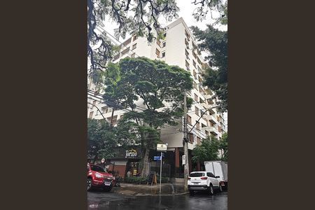 Apartamento para alugar com 85m², 3 quartos e sem vaga