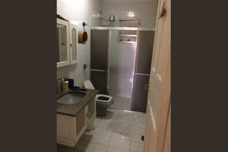 Casa à venda com 3 quartos, 240m² em Jardim Monte Kemel, São Paulo
