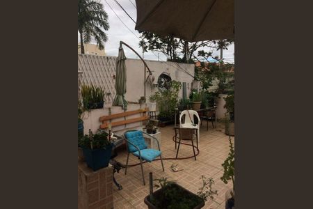 Casa à venda com 3 quartos, 240m² em Jardim Monte Kemel, São Paulo