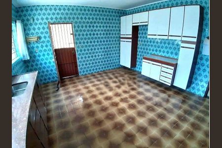 Casa à venda com 3 quartos, 280m² em Vila Gomes, São Paulo