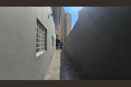 Casa à venda com 220m², 3 quartos e 5 vagas