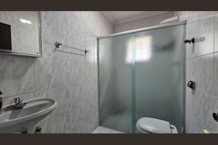 Casa à venda com 220m², 3 quartos e 5 vagas