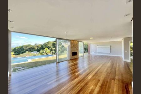 Casa para alugar com 4 quartos, 493m² em Pousada dos Bandeirantes, Carapicuíba