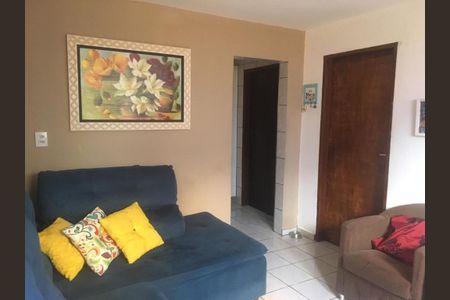 Casa à venda com 3 quartos, 146m² em Vila Nova Alba, São Paulo